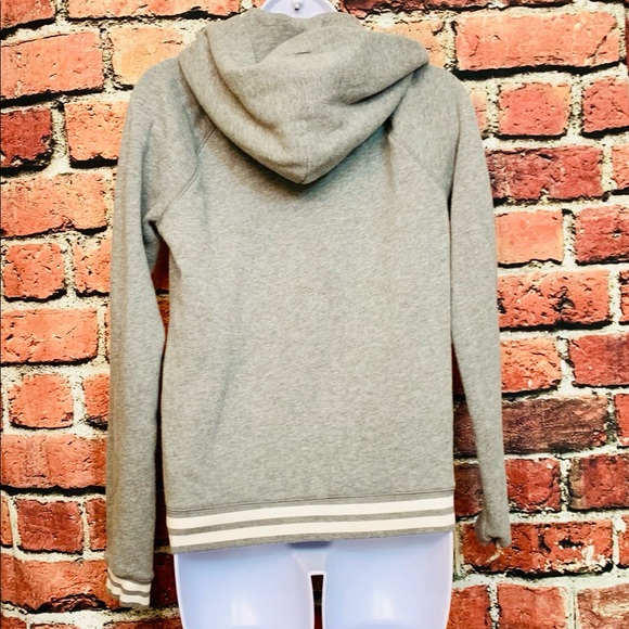 Victoria’s Secret LOVE PINK grey sweatshirt - Picture 2 of 4